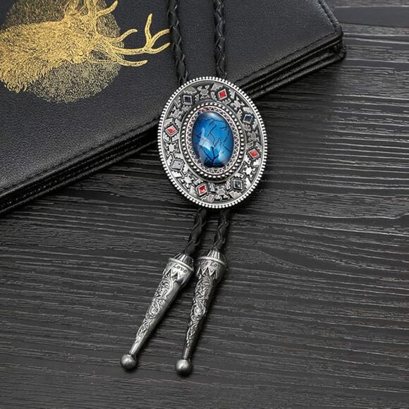 Handmade Round Shape Western Cowboy Bola Tie Totem Element - Picture 6 of 6